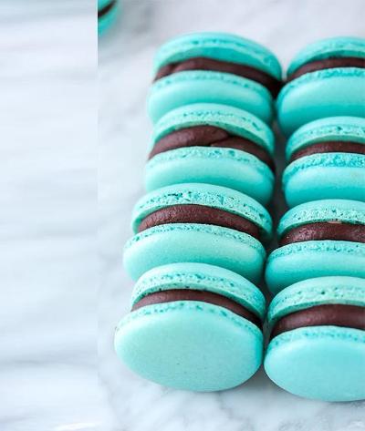 Mint Chocolate Macaron