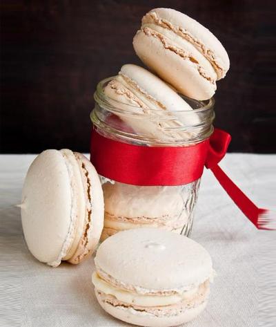 Vanilla Macaron